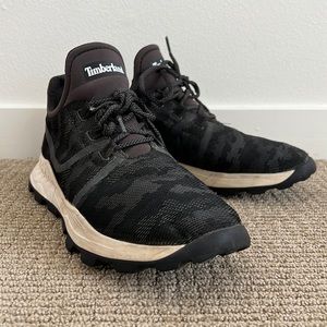 Timberland Brooklyn Classic Shoes, Size 9.5 US, Black Camo, like new